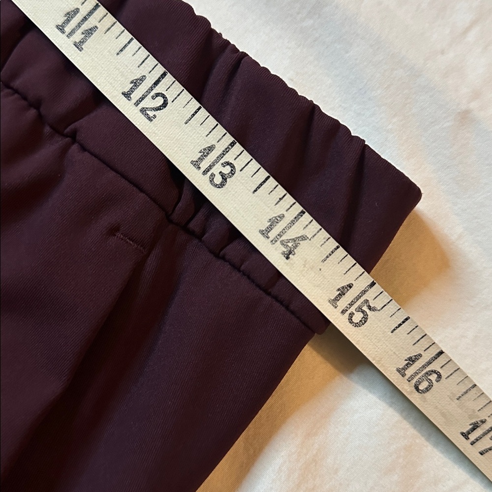 Lululemon On the Fly 7/8 Pant Size 6 - Picture 8 of 10